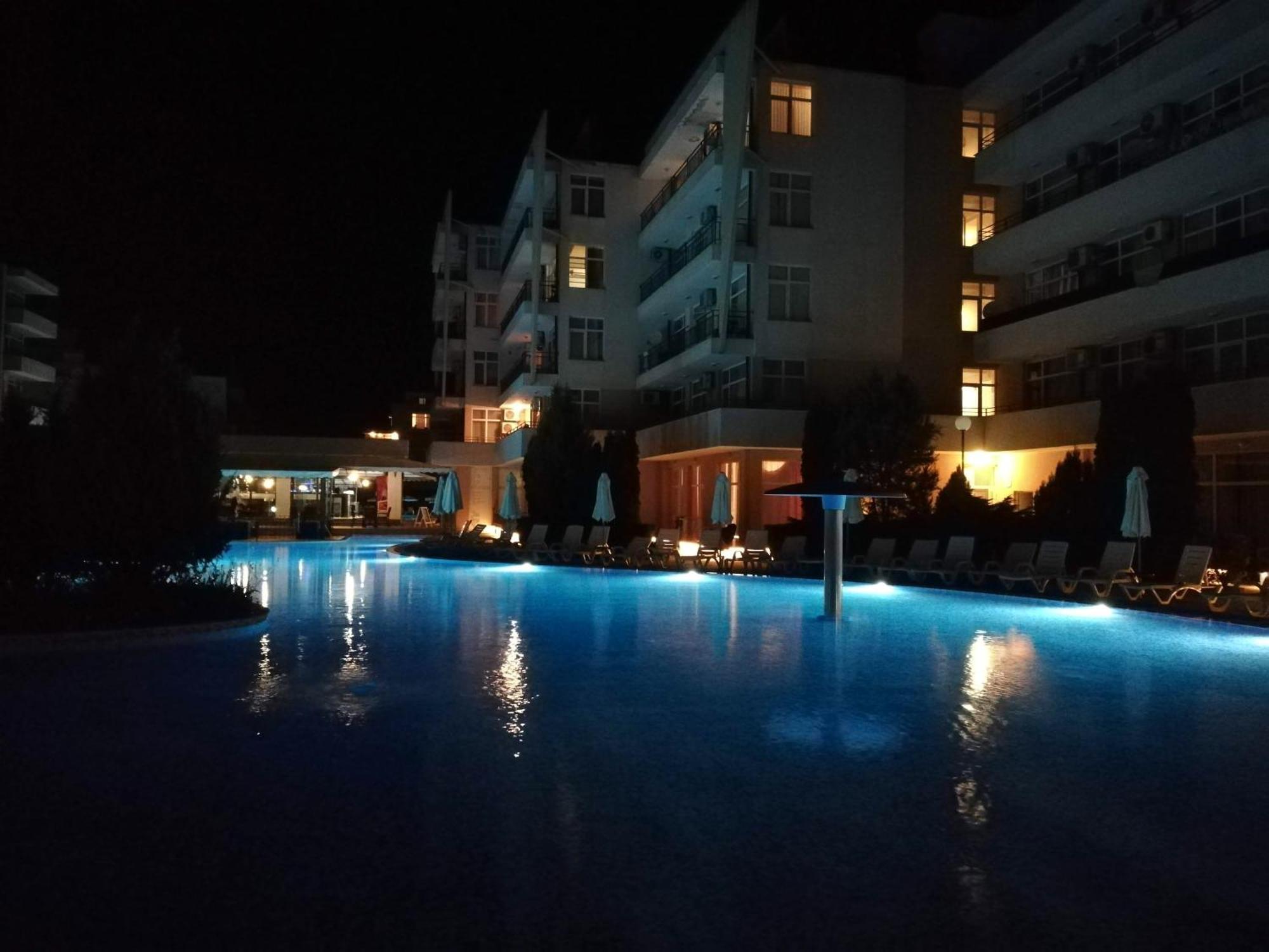 Apartment Daisy Grand Kamelia Sunny Beach Esterno foto