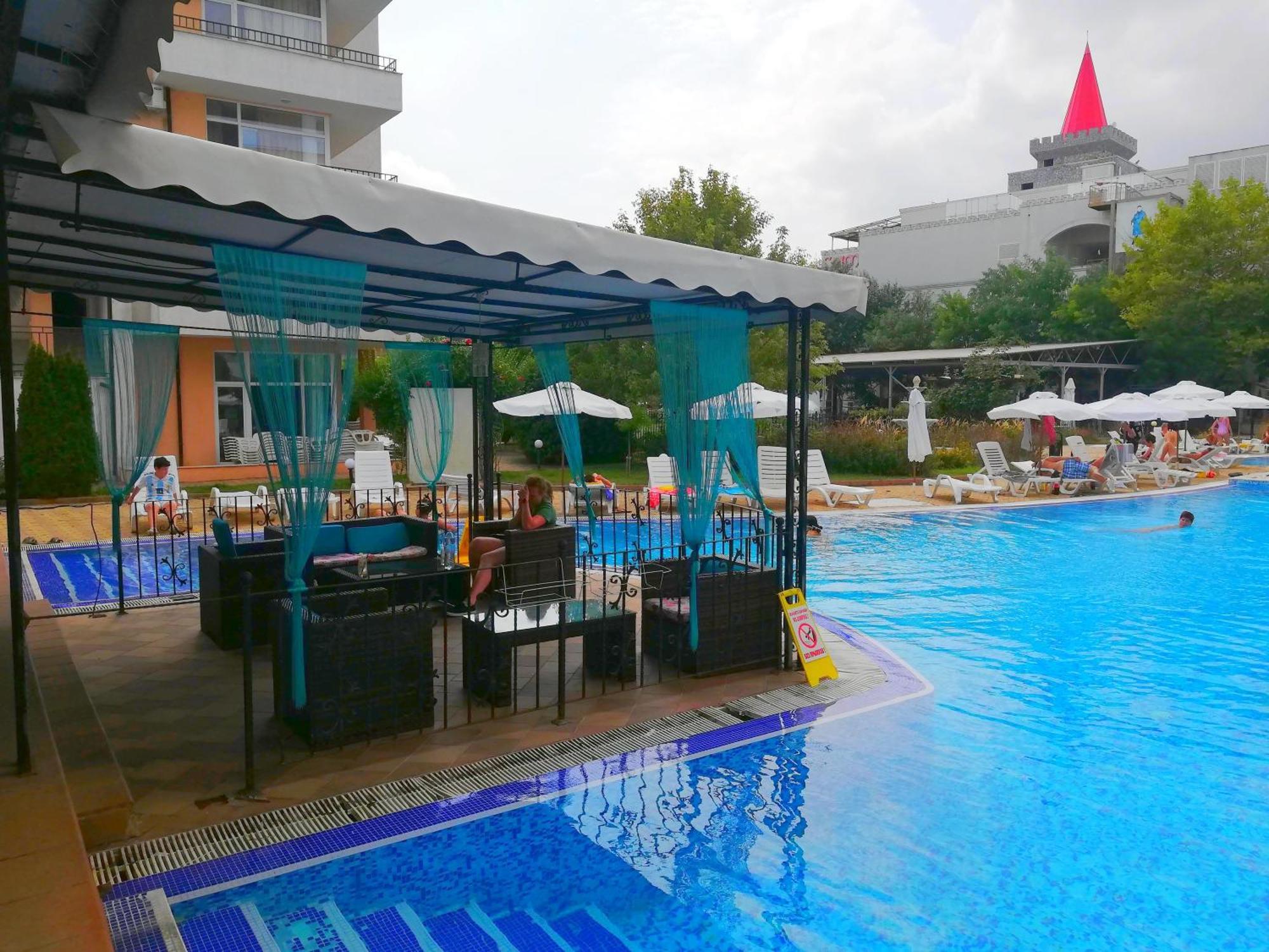 Apartment Daisy Grand Kamelia Sunny Beach Esterno foto