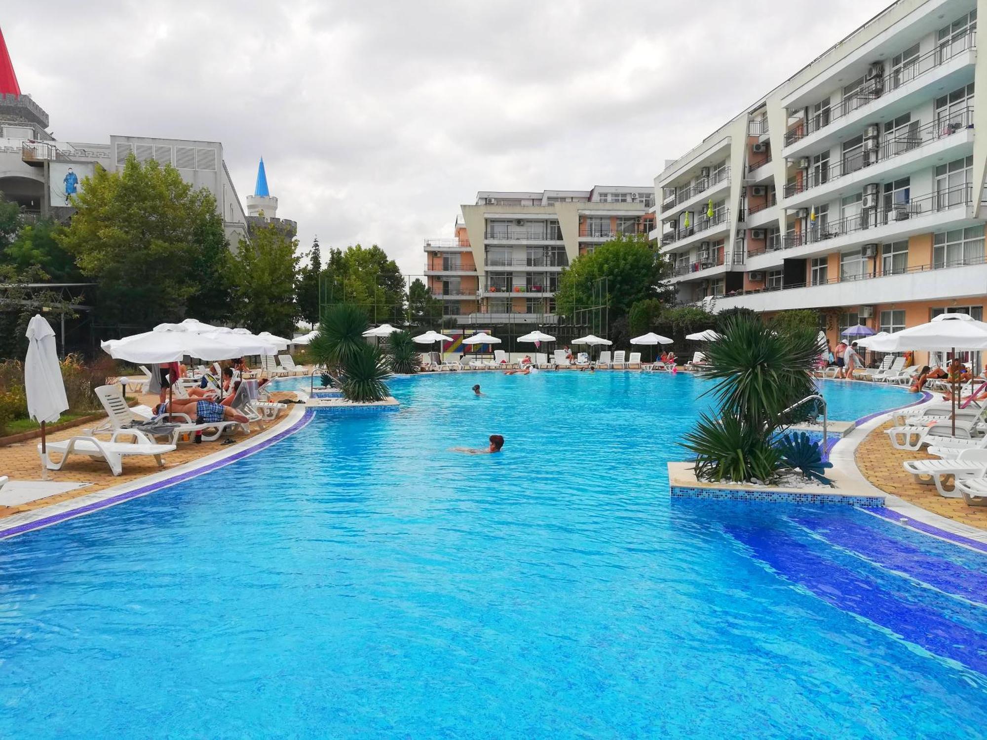 Apartment Daisy Grand Kamelia Sunny Beach Esterno foto